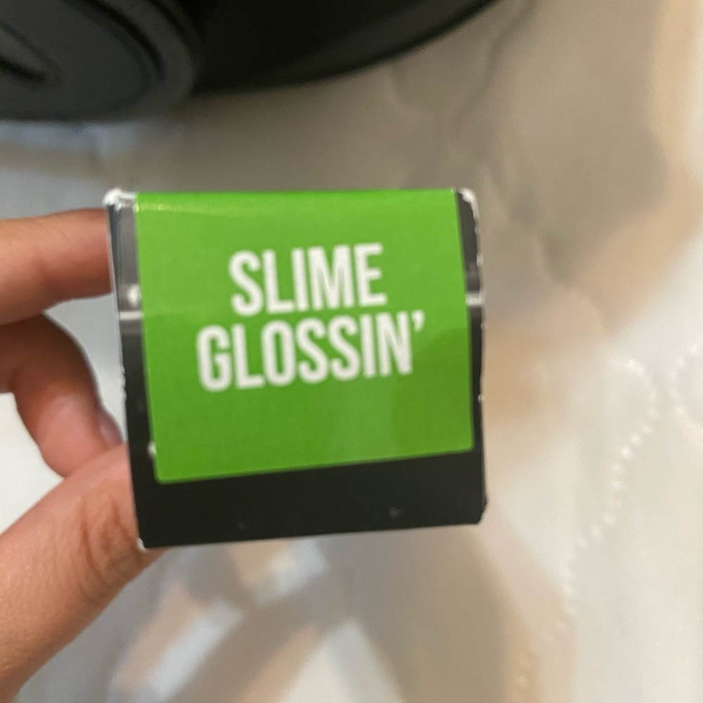 BNIB Slime Glossin